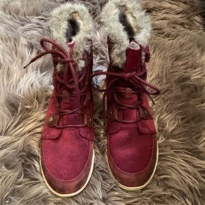 Sorel boots explorer Joan